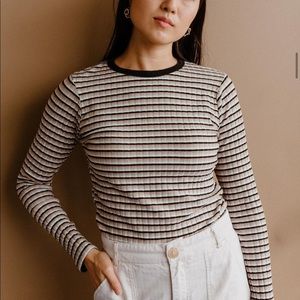 🔥SOLD🔥 Zara striped top